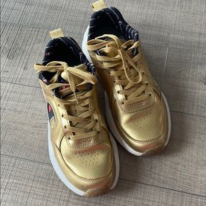 Champion sneakers